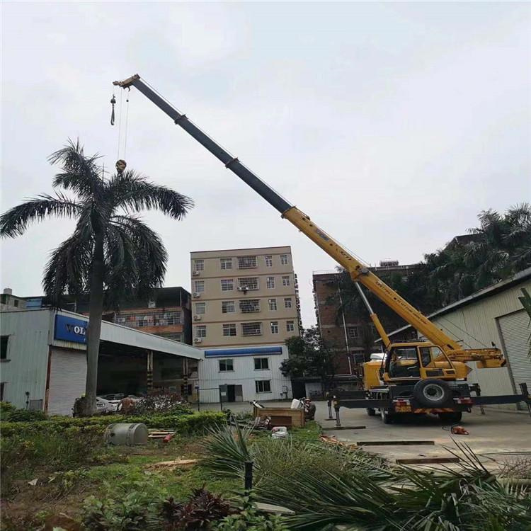 黄江镇12吨吊车出租一天的收费标准是什么