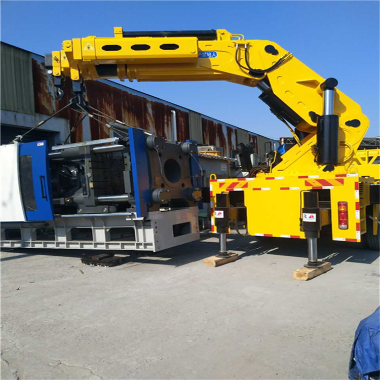 黄江镇 大吨位折臂吊出租费用解析：一小时租赁多少钱