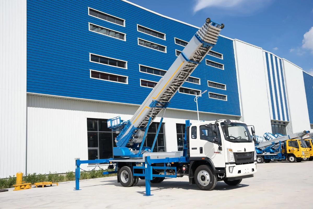 黄江镇小型云梯车上料车租赁多少钱