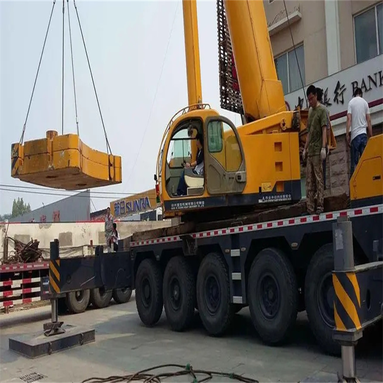 黄江镇当地吊车出租|机器吊装|75吨|工厂搬迁服务